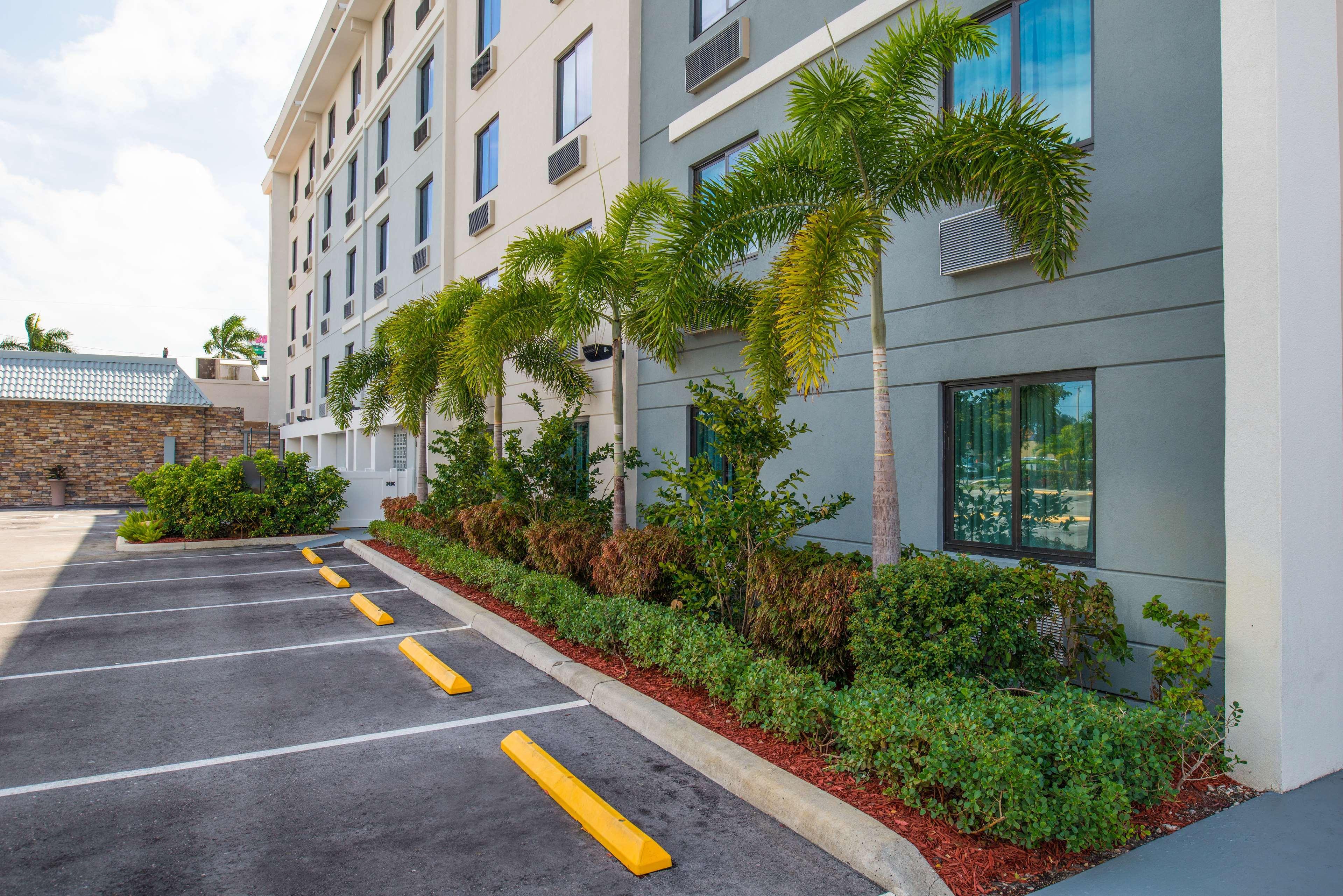 Best Western Plus Hollywood/Aventura Eksteriør billede